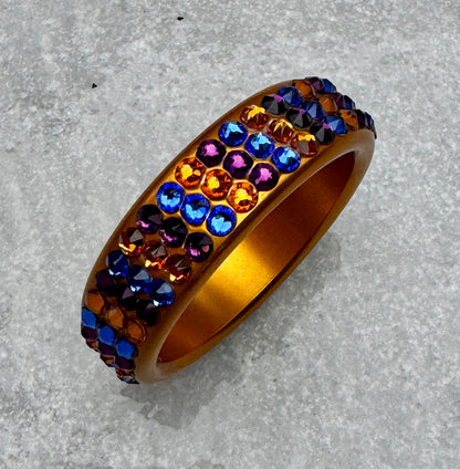 ANILLOS DE POLLA CON TACHUELAS DE CRISTALES DE SWAROVSKI